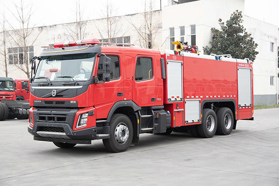 Volve Op zwaar werk berekende Schuim Brandbestrijdingsvrachtwagen met Dubbele Rijcabine