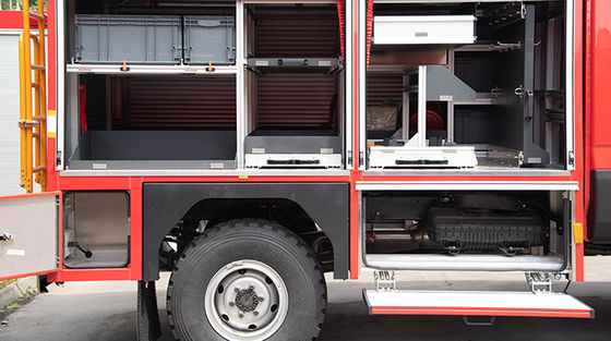 4x4 Motor van de de Reddingsbrand van IVECO de DAGELIJKSE met CAFS Brandblussysteem