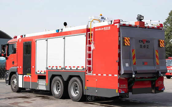 MENSEN kiezen de Chemische Ontsmetting brandbestrijdingsvoertuigen rijcabine 90km/H uit